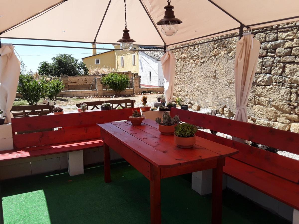 Casa Oliban Guest House Arbanies Ngoại thất bức ảnh