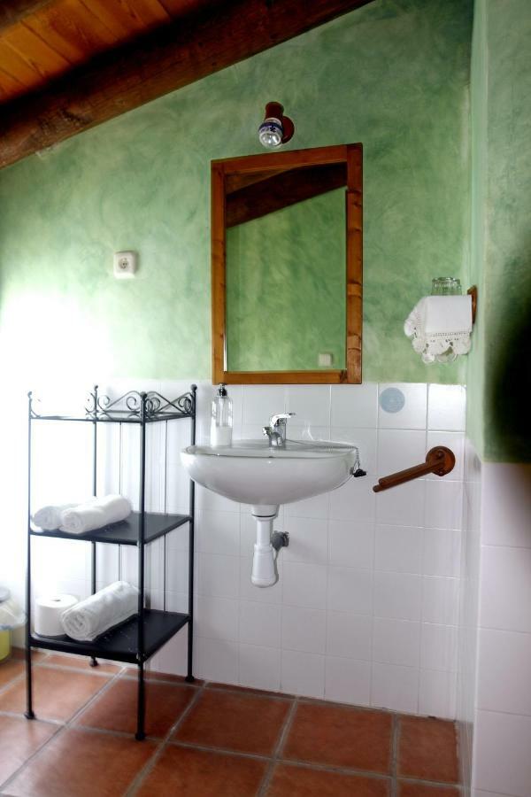 Casa Oliban Guest House Arbanies Ngoại thất bức ảnh